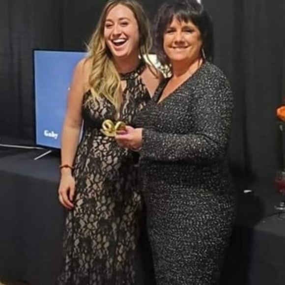 Sexy gown - Picture 3 of 4